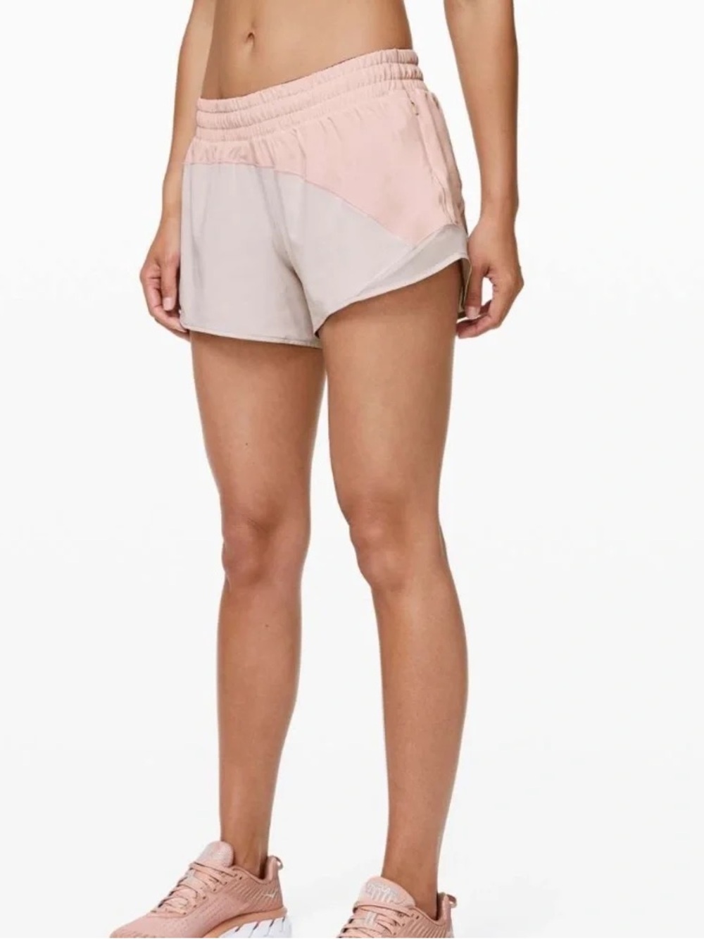 lululemon hotty hots asym size 2, 4” inseam